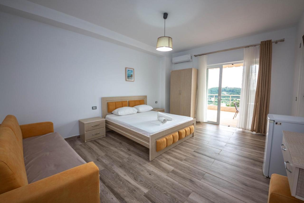 Villa Rondo Himare Exteriör bild