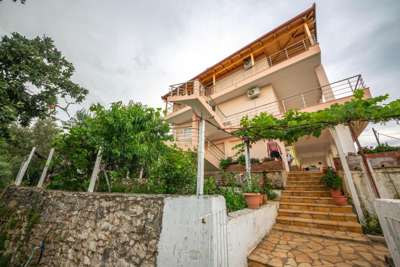 Villa Rondo Himare Exteriör bild