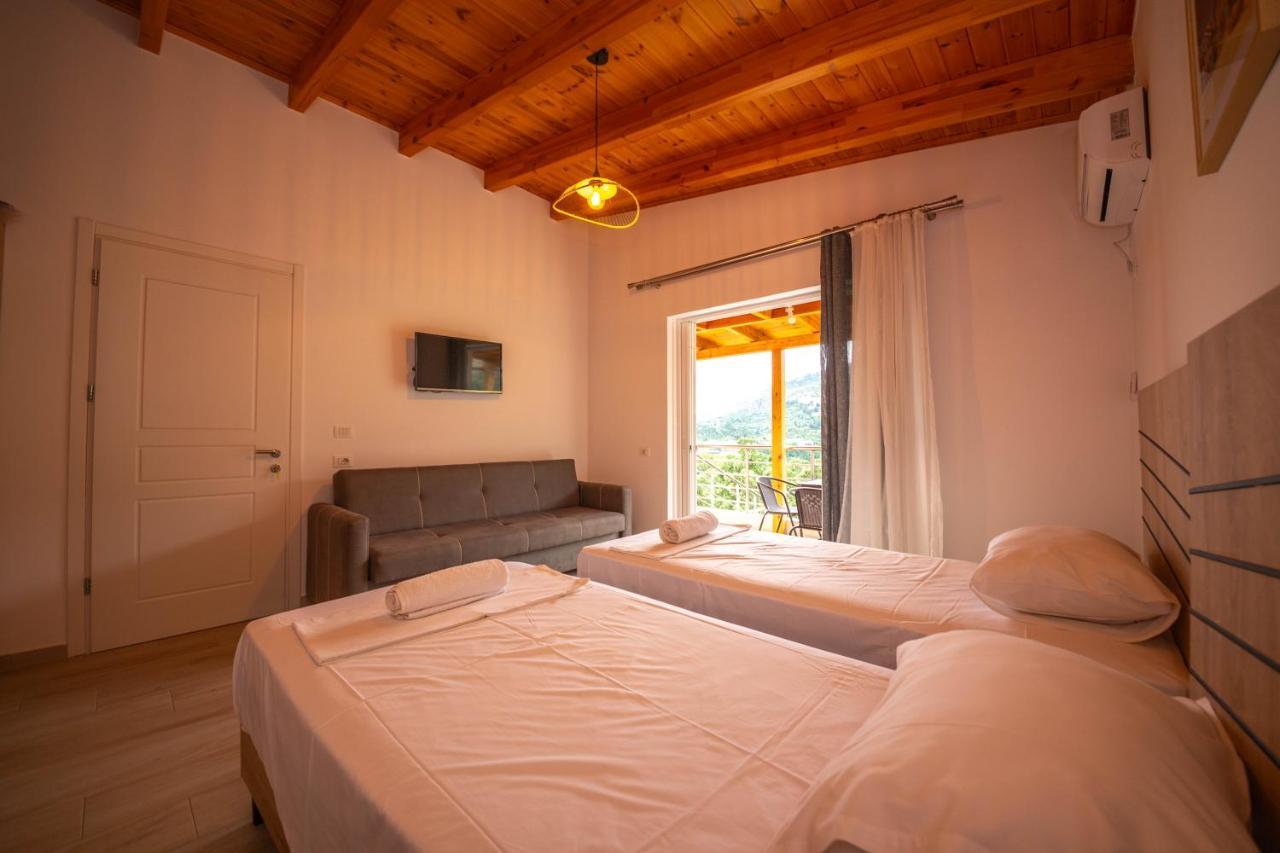 Villa Rondo Himare Exteriör bild